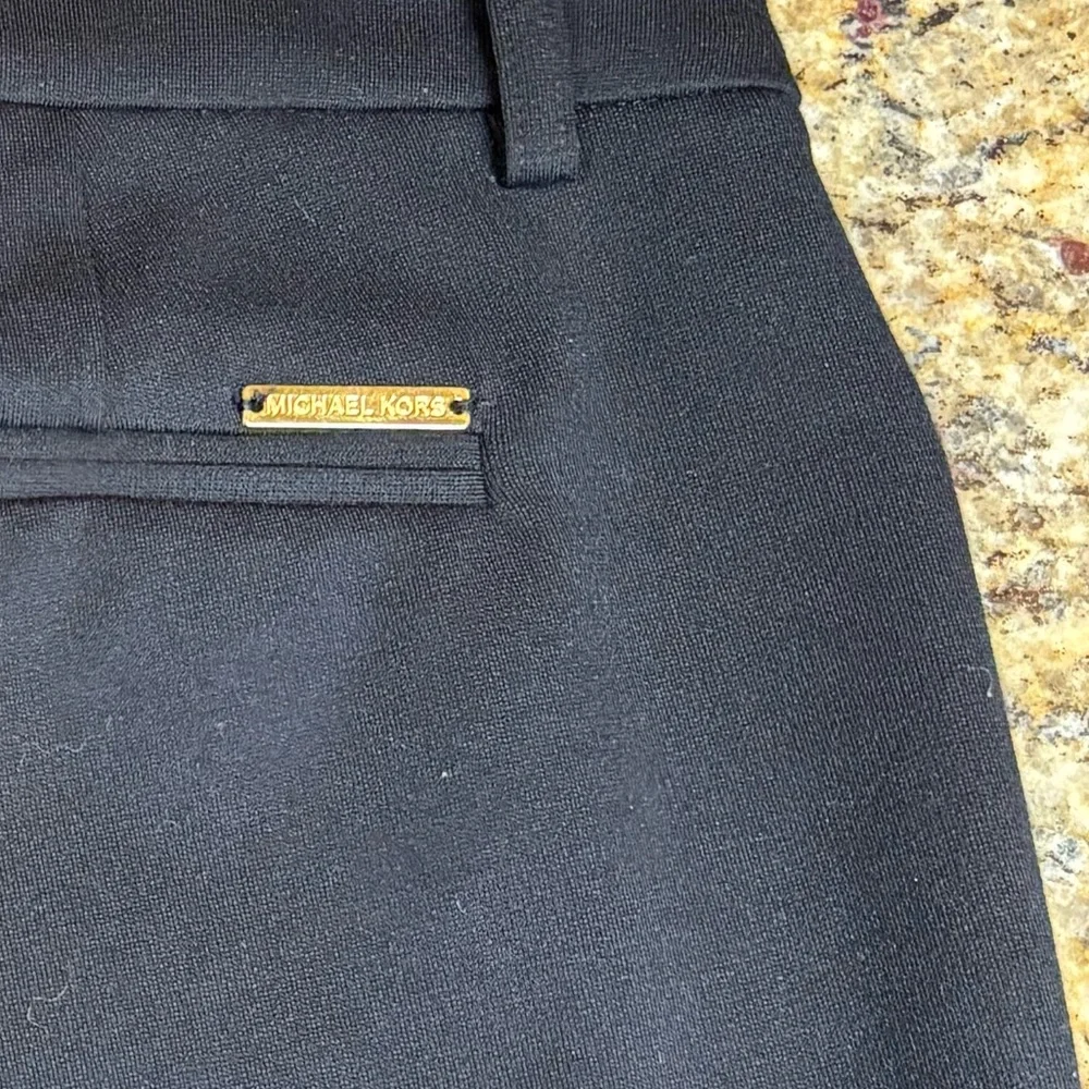 OLD MONEY Classic Black Pant Michael Kors Straight Leg sz4 gold logo **2 for 20*